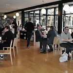 Huset 3*