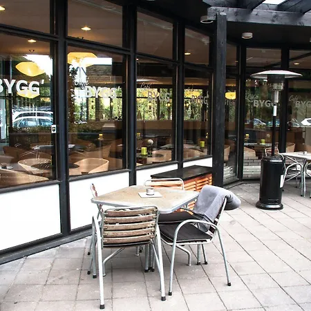 Huset 3*