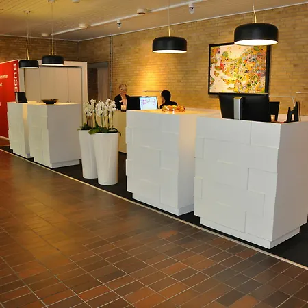 Huset 3*